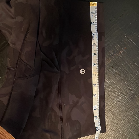 Wunder Under Crop Tights - Picture 3 of 4